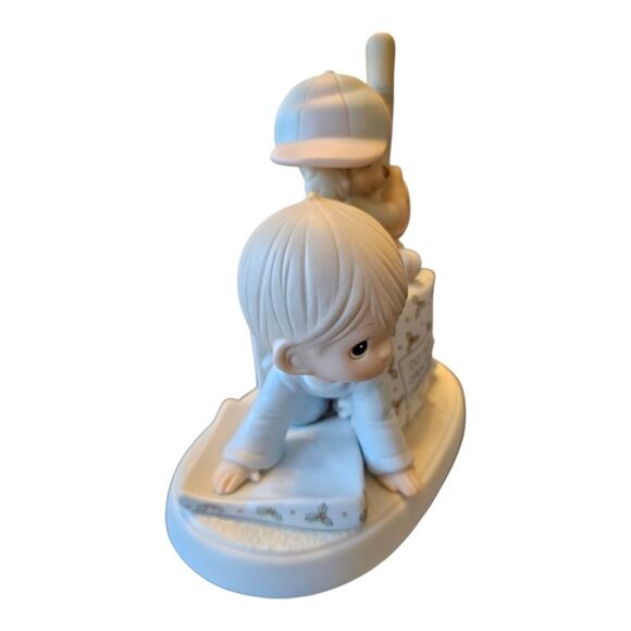 Precious Moments 522120 Wishing You A Very Successful Season Porcelain Figure - Picture 2 of 6